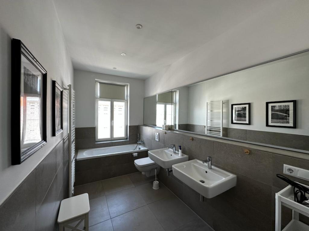 Nr 14 - Hochwertiges 3 Maisonette Mit Grosszugigen Wohnbereich Und Balkon Apartment